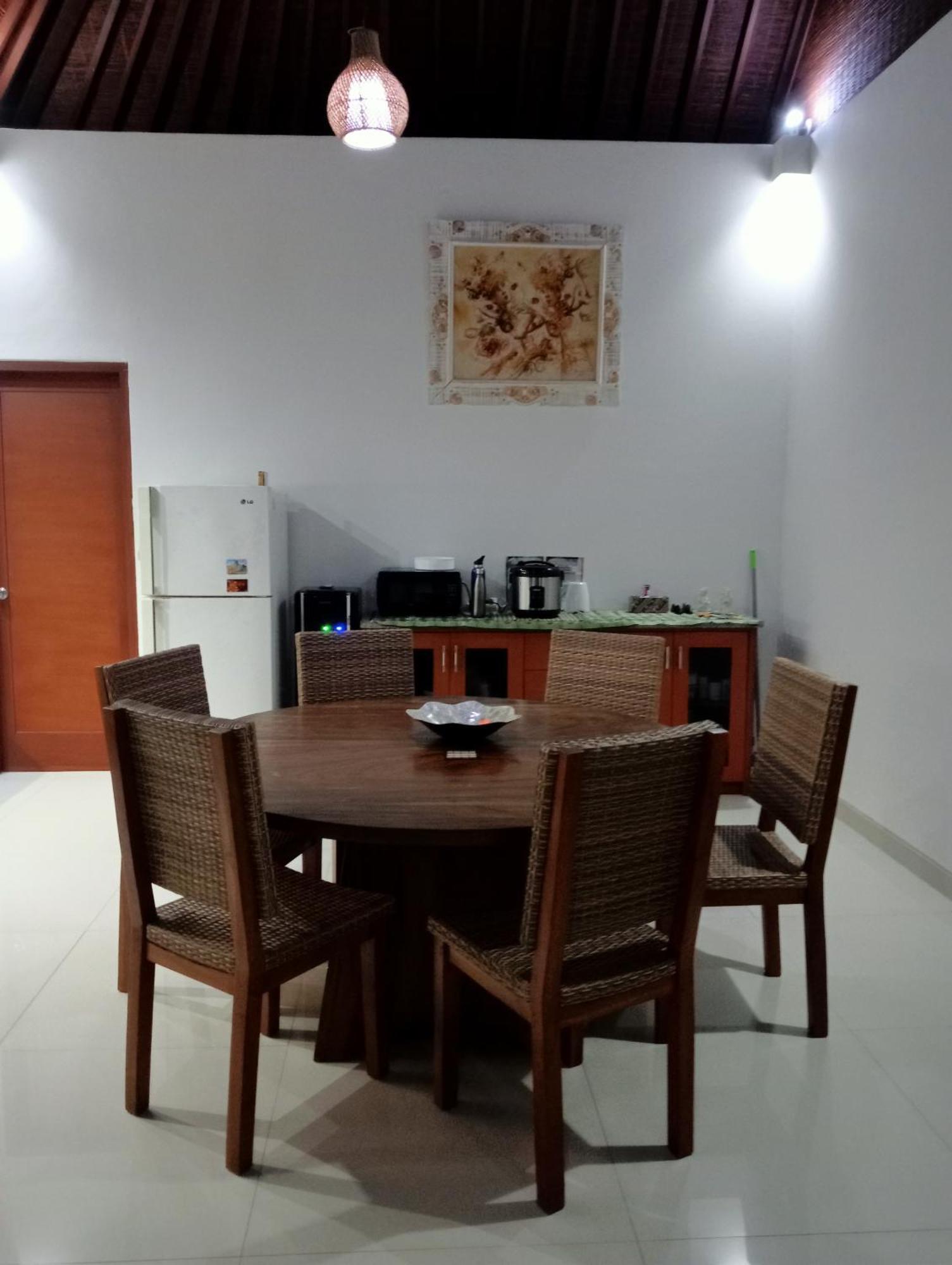 Pondok Indah Villa Ujung Exterior foto