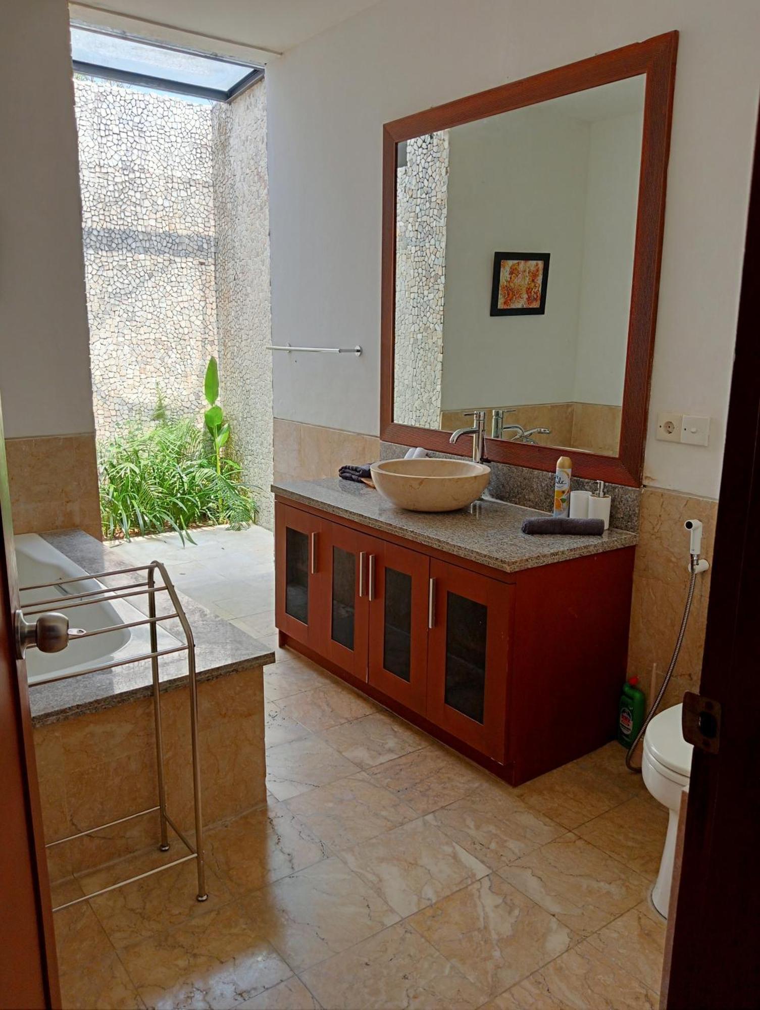 Pondok Indah Villa Ujung Exterior foto