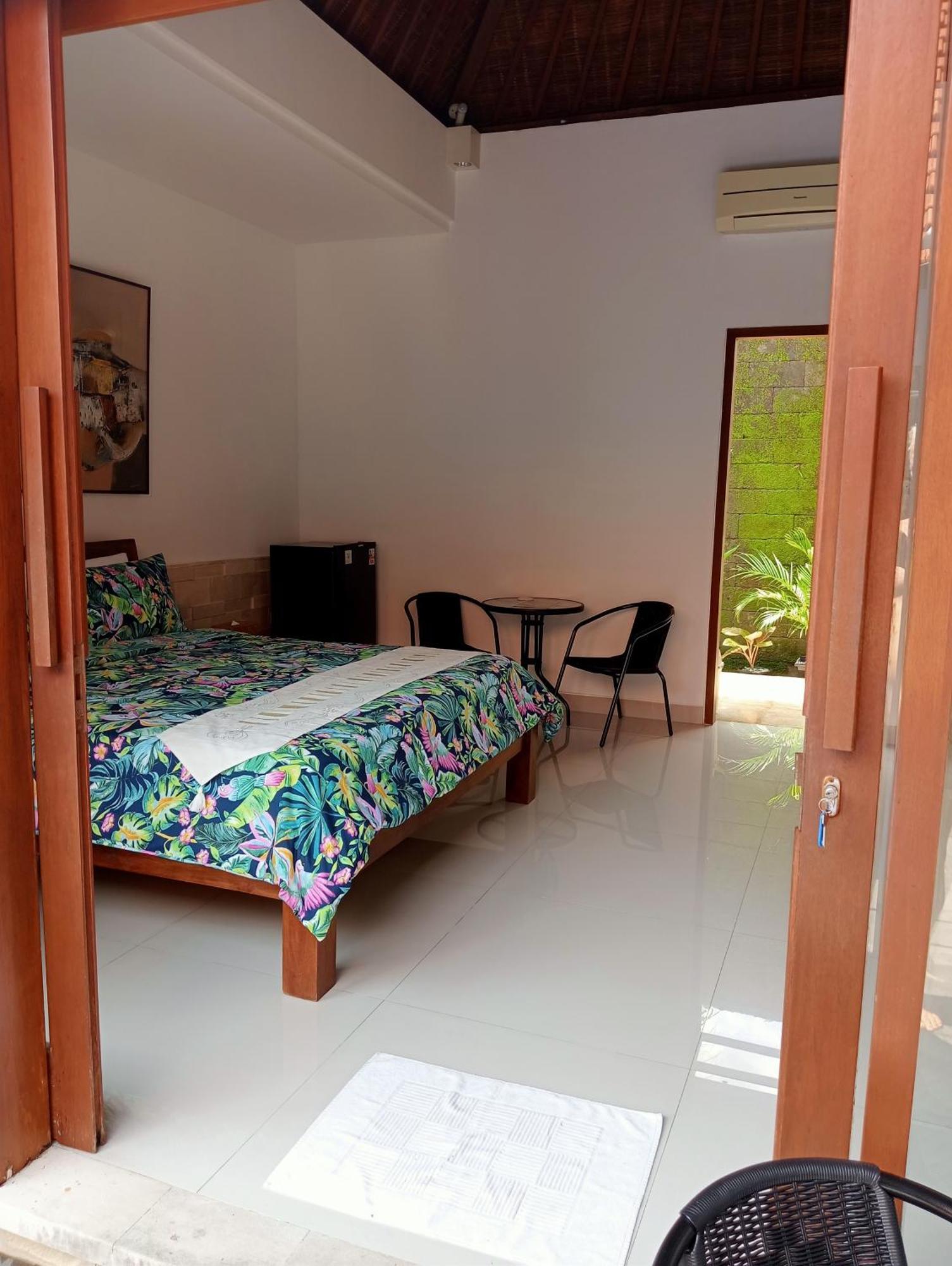 Pondok Indah Villa Ujung Exterior foto